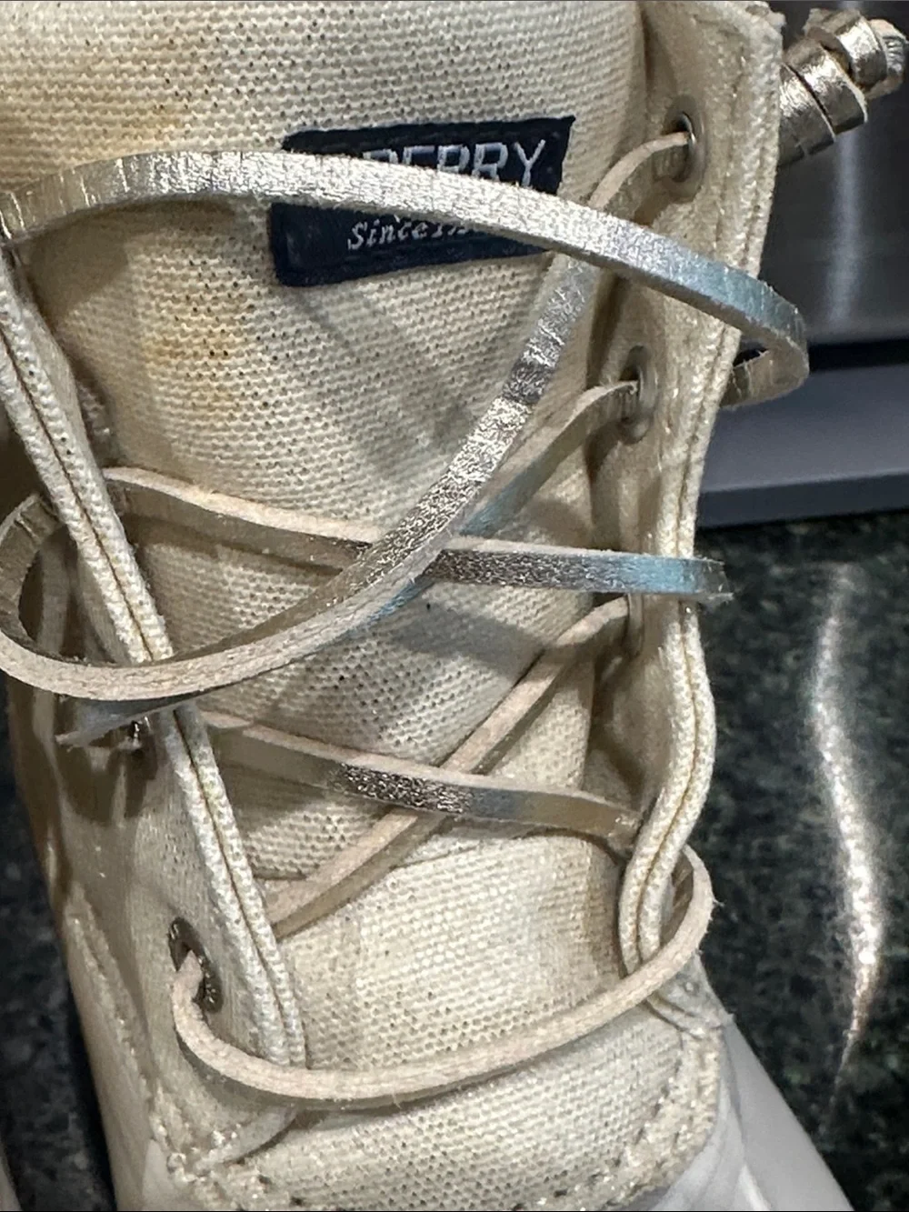 Girls Sperry sport saltwater golden vanilla duck boots sz 3 used